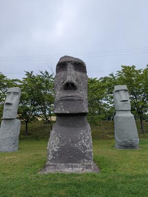 Moai Statues
